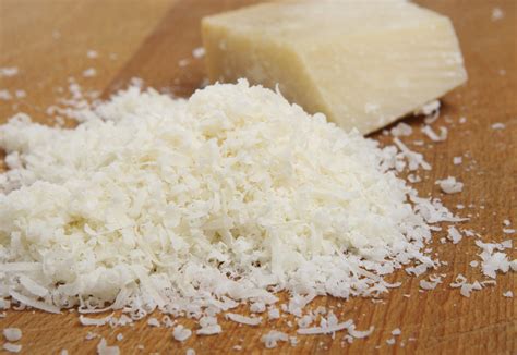 [PARMGRA] CHEESE PARMESAN GRATED (3404 MAXUM) 2KG 